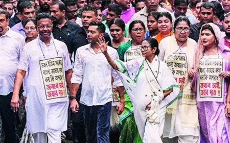 Calcutta high court to Centre: Explain sudden raids against Bengali-speakers