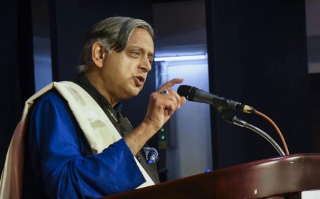 'Need to cooperate ...': Shashi Tharoor answers question on 'loyalty' amid Congress rift buzz; quotes Nehru