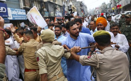 J&K Cong netas detained as police block rally seeking statehood