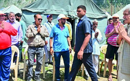 Amarnath Yatra: 18th batch of pilgrims leaves from Jammu base camp to Kashmir