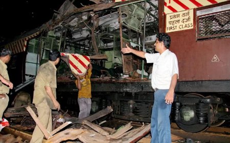 2006 Mumbai train blasts: Ex-Mumbai top cop calls blasts acquittal disappointing