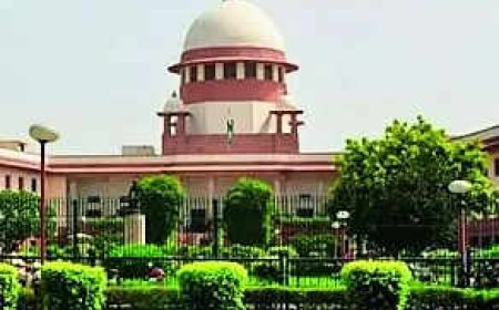 Can't keep occupying govt bungalow indefinitely: SC