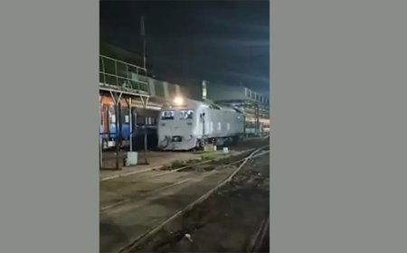 In green push, India tests first hydrogen-powered train coach
