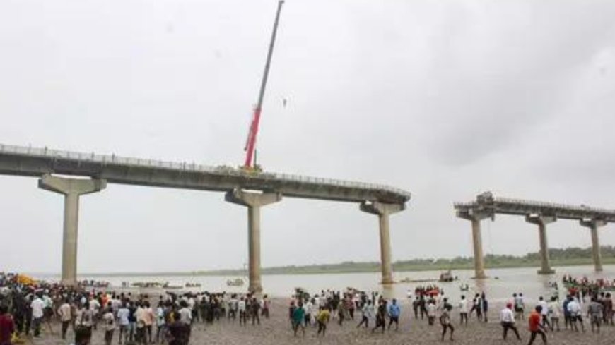 One more body retrieved, Gujarat bridge collapse toll 20