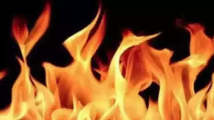 Delhi fire: Blaze breaks out in Sadar Bazar, more than 10 fire engines on site