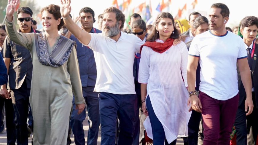 'Hounded by govt for last ten years': Rahul Gandhi backs Robert Vadra; calls ED chargesheet 'witch hunt'