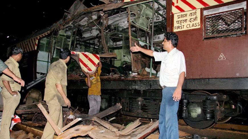 2006 Mumbai train blasts: Ex-Mumbai top cop calls blasts acquittal disappointing