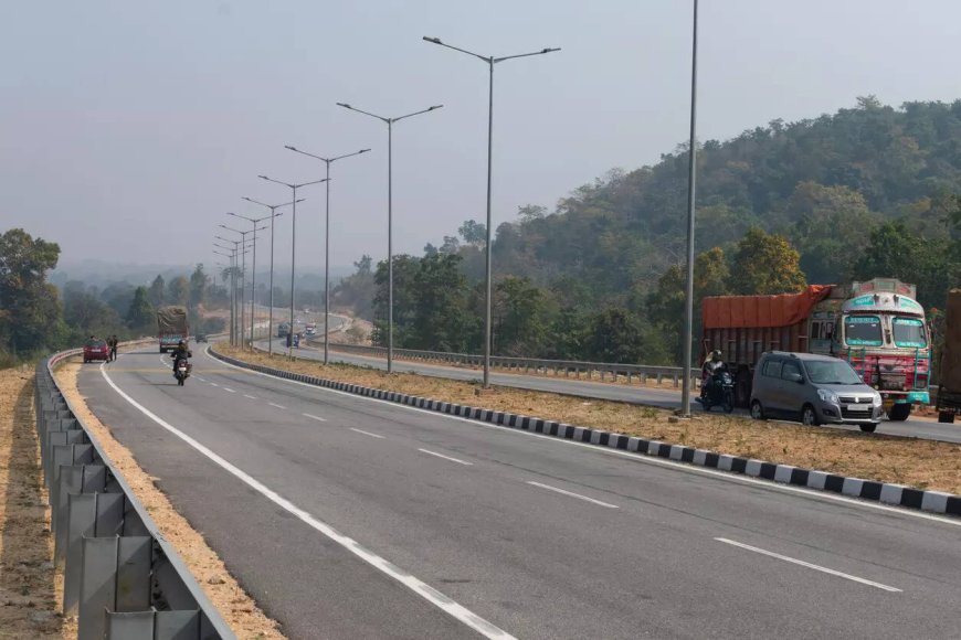 Deaths due to accidents on national highways have marginally reduced since 2023: Govt data