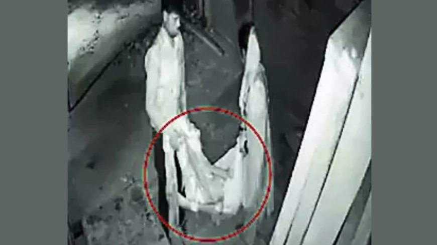 Elderly woman dumped on Ayodhya road at night, dies