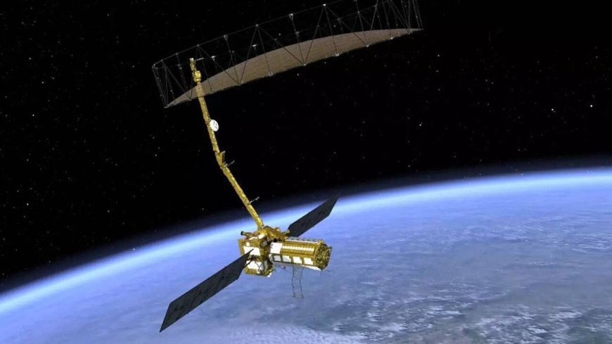 Takes Off: NASA-ISRO's Earth-Watching Giant in Orbit