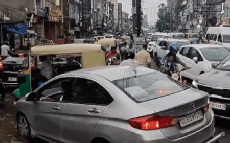 Watch: Rainfall brings Patna to standstill; waterlogging triggers traffic jams