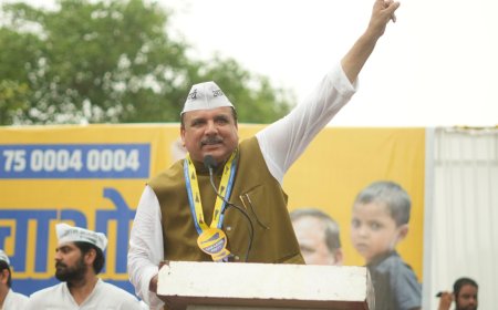 'Not a single school will be allowed to shut': AAP protests in Lucknow over govt school closures; demands policy rollback