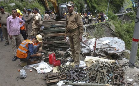 Uttarakhand flash floods: 164 airlifted from Dharali and Harshil to ITBP Matli; SDRF searches for stranded survivors