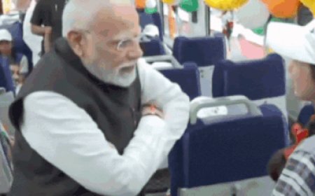 Watch: PM Modi launches three Vande Bharat Express trains, yellow line of Bengaluru Metro; key details