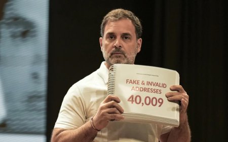 Vote 'chori' row: EC repeats 'sign declaration or apologise' dare; adds ‘Rahul still has time’