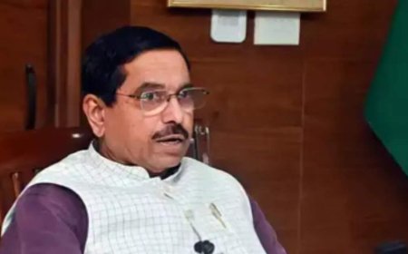 Not vote, but 'attention chori': BJP's Prahlad Joshi