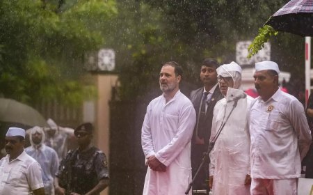 Independence Day: Rahul, Kharge absent from Red Fort event; BJP questions no-show