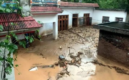 Cloudburst in Kathua triggers landslide, flash floods: 7 dead, trains disrupted, CM announces ex-gratia – top developments