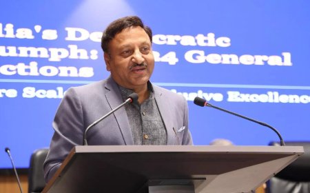 Sanjay Raut: Ex-CEC Rajiv Kumar not being allowed to speak to people