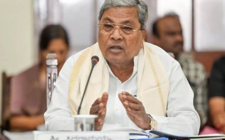 K'taka cabinet approves internal quotas for SCs; 3 groups to share 17% reservation