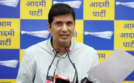 'Arvind Kejriwal, Sanjay Singh were awake until 2 am': Saurabh Bharadwaj recalls ED raid; thanks AAP workers, colleagues