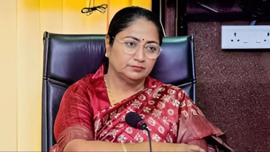 'Man grabbed hand, tried to pull her .... ': Delhi CM Rekha Gupta attacked during 'Jan Sunwai'; how it all unfolded