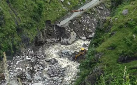 Army roped in to restore road connectivity in Ramban, Doda