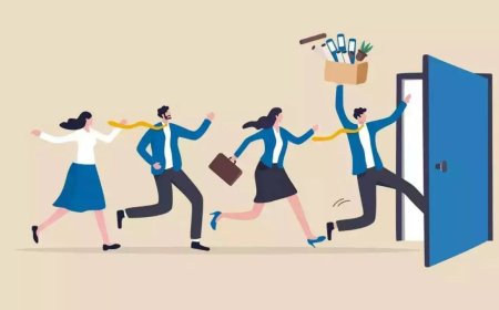 Longer shifts in private jobs: Maharashtra Cabinet okays 10-hour workday; legal tweaks soon