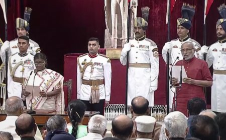 India gets new VP! CP Radhakrishnan takes oath as 15th vice-president; Jagdeep Dhankhar present