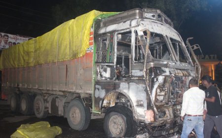 Truck in MP runs over people, 2 die, 11 hurt