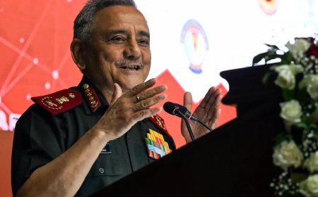 Govt extends tenure of CDS Gen Anil Chauhan