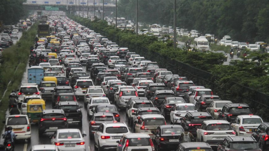 Delhi-NCR rains: Gurugram admin issues advisory for schools, offices; urges online working mode