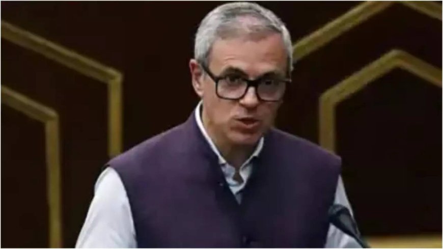 Hazratbal row: BJP wants action; it's not a place for emblem, says Omar