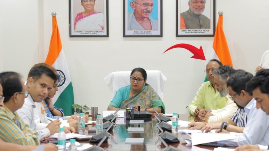 ‘Phulera-style governance in Delhi’: AAP questions presence of Rekha Gupta's husband presence in official meetings; BJP hits back