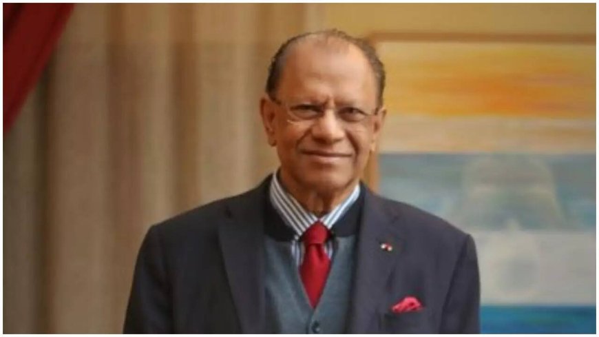 Mauritius PM Navinchandra Ramgoolam offers prayers at Shri Ram Janmabhoomi Temple