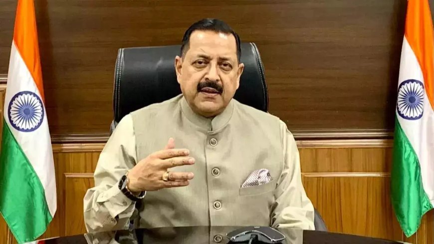 Jitendra Singh visits flood-hit areas along border in J&K