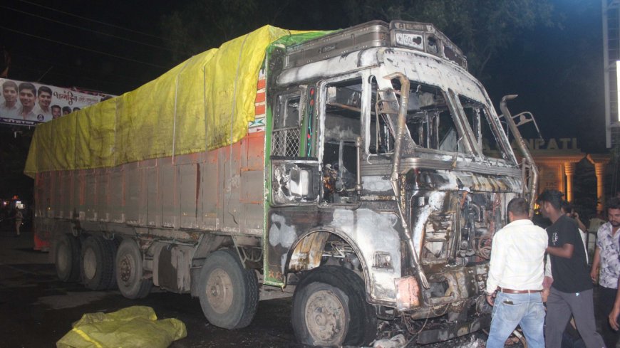 Truck in MP runs over people, 2 die, 11 hurt