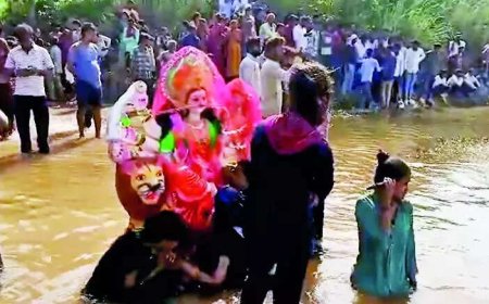 UP: 3 dead, 5 missing after 9 swept away in Agra; SDRF teams deployed