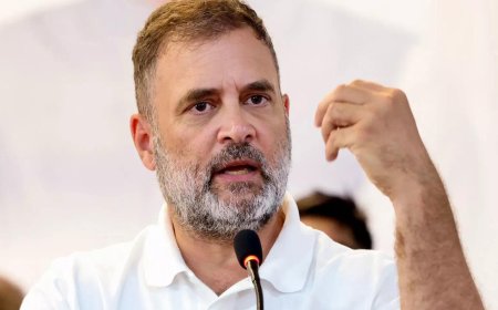 ‘Assault on Constitution’: Rahul condemns attack on CJI; Congress slams ‘hate culture’