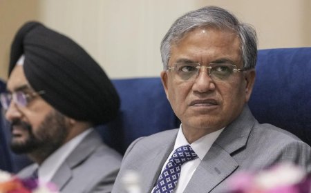 Bihar polls: No SIRround sound; Election Commission silent on number of 'aliens' deleted