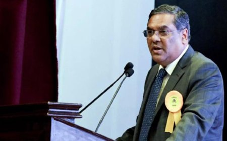 Every instance of failure to act in financial matters not white-collar crime: Ex-CJI Sanjiv Khanna