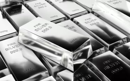 Silver nears Rs 1.8 lakh/kg, gold closes in on Rs 1.3 lakh/10gm