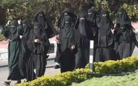 Parents remove kids from Kerala convent school over hijab curbs