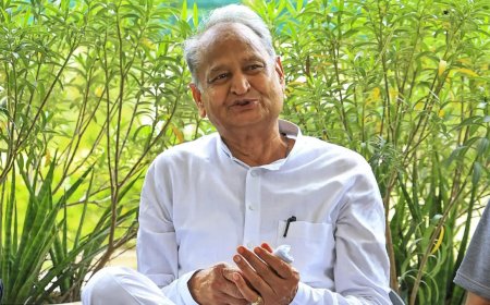 Bihar Assembly polls: Congress rushes Ashok Gehlot to Bihar to break seat deadlock with RJD