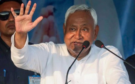 'Pehle bhot bura haal tha': Nitish Kumar says he is back with NDA 'for good'; calls RJD 'good for nothing'