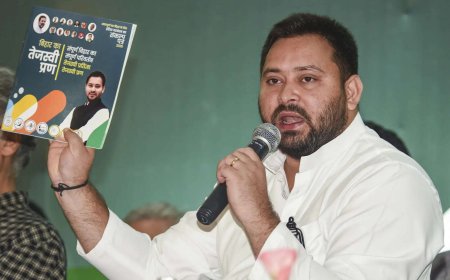Veteran from his own party questions Tejashwi projection as ‘jannayak’