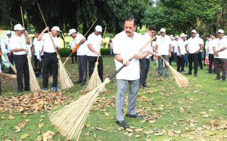 Centre earned Rs 387 crore from scrap disposal during ongoing cleanliness campaign: Jitendra Singh