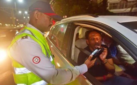 Traffic cop fined Rs 2000 for violations