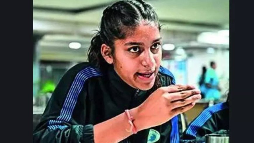 MP tribal girl aims to bend it like Beckham