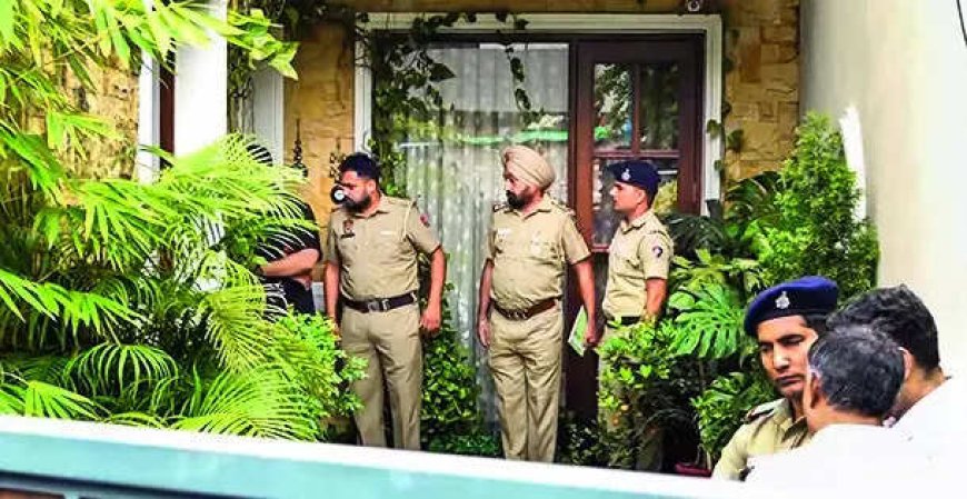 Arrest all named in suicide note: Wife of deceased cop